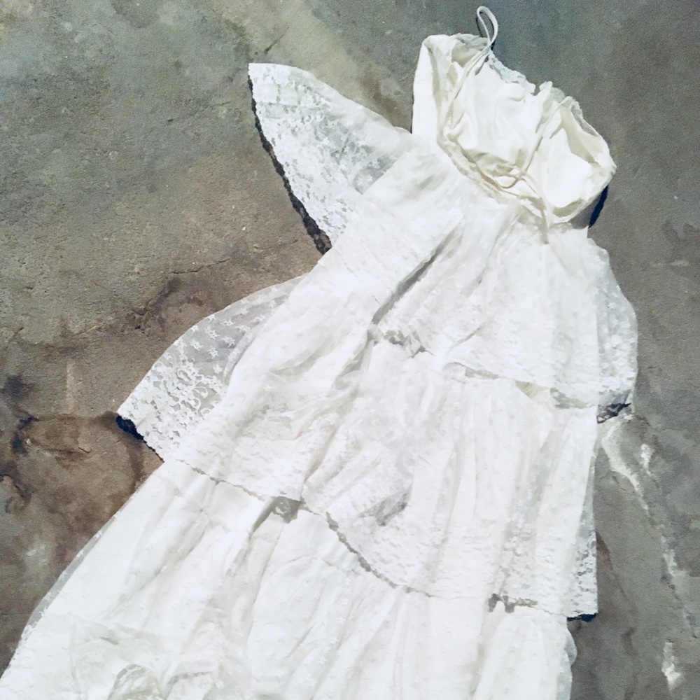 Vintage 1970’s wedding dress